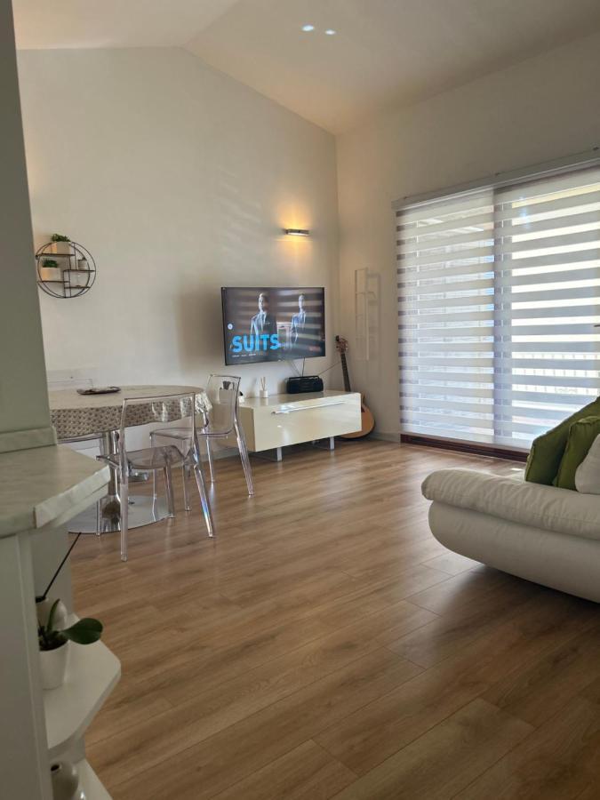 P. Home La Maddalena  ภายนอก รูปภาพ