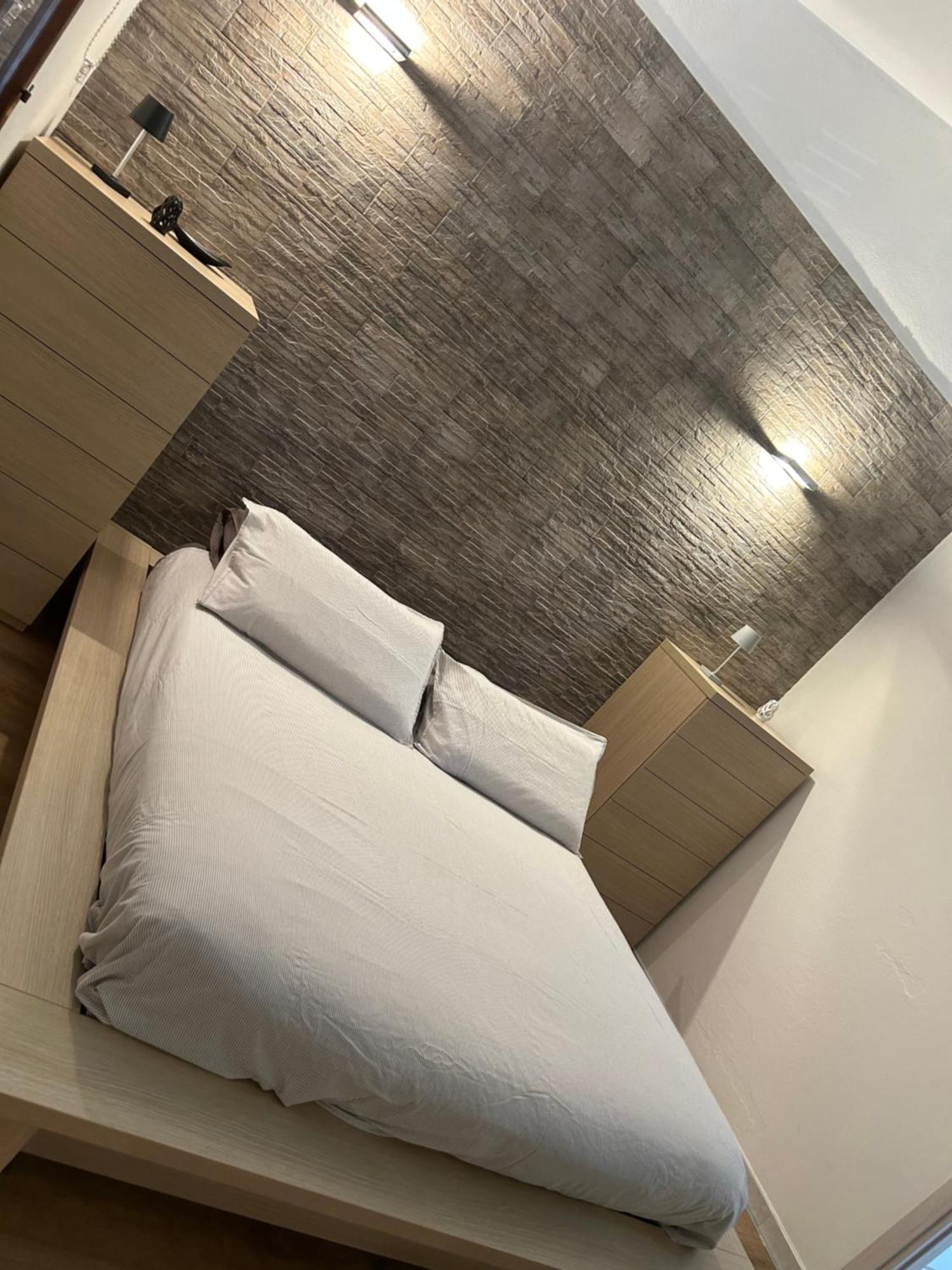 P. Home La Maddalena  ภายนอก รูปภาพ